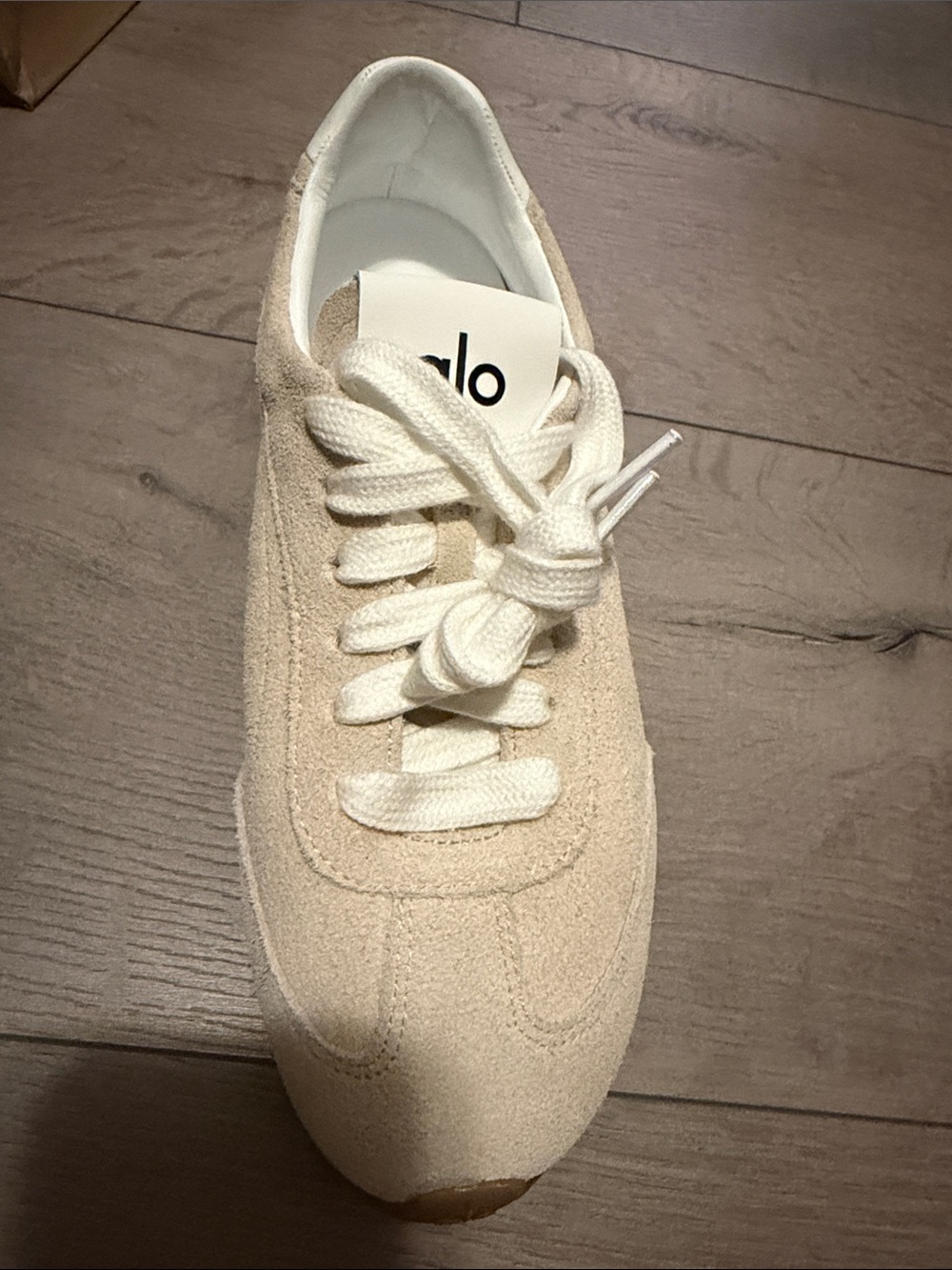 ALO Yoga Sandstone Neutral Low-Top Sneakers